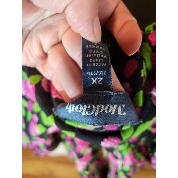 Modcloth Size 2X Raspberry Fruit Novelty Button Up Blouse Shirt - Picture 6 of 6